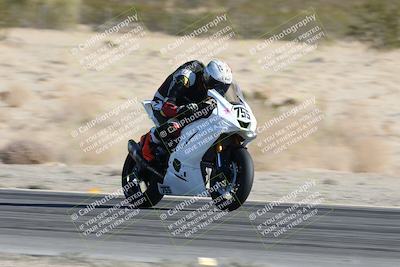 media/Dec-07-2025-CVMA (Sun) [[3e7d2de5dc]]/Race 8-Middleweight Shootout/